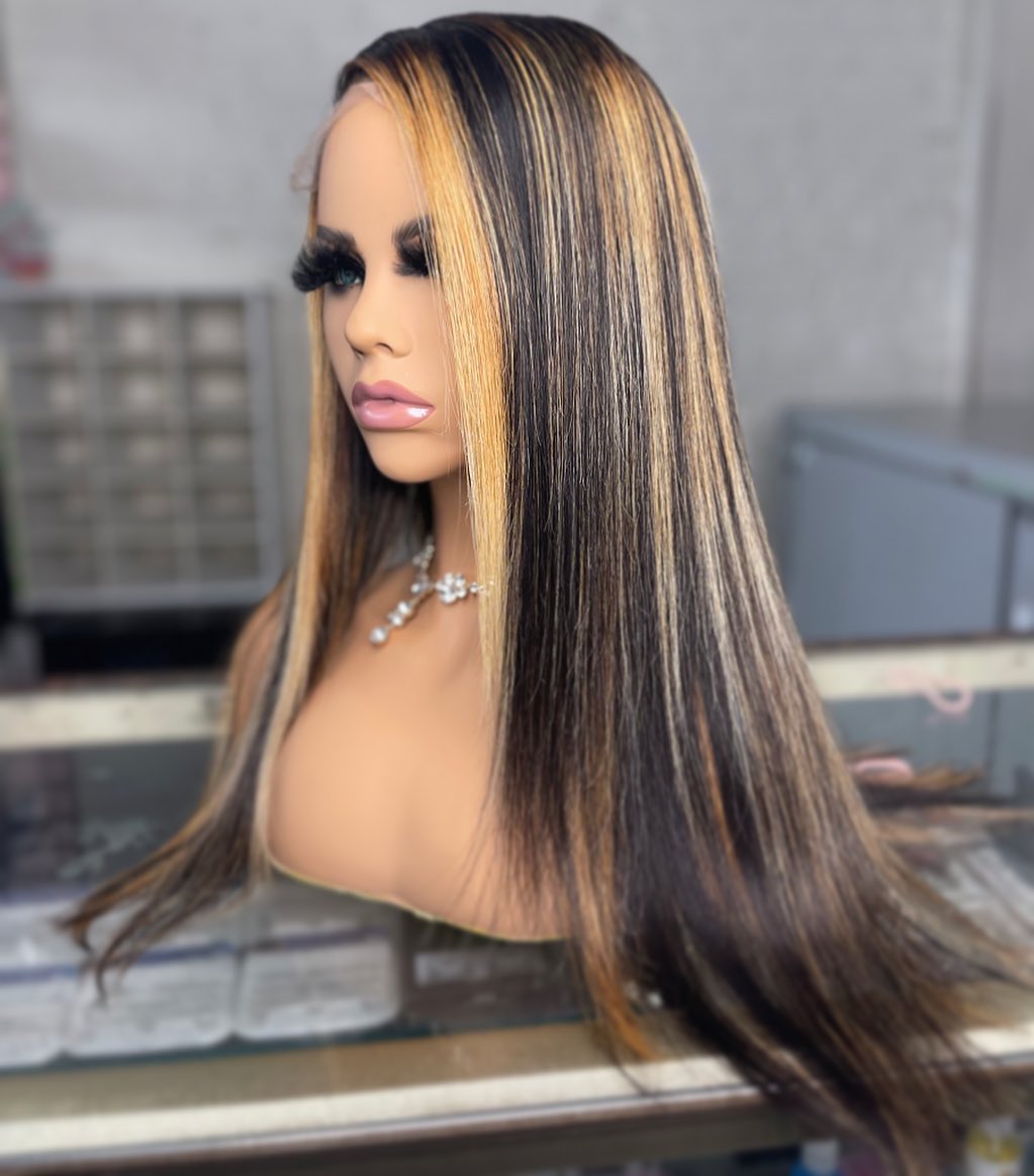 Highlighted Human Virgin Hair Bundles